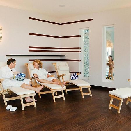 Resort Dorfhotel Boltenhagen Boltenhagen Ngoại thất bức ảnh